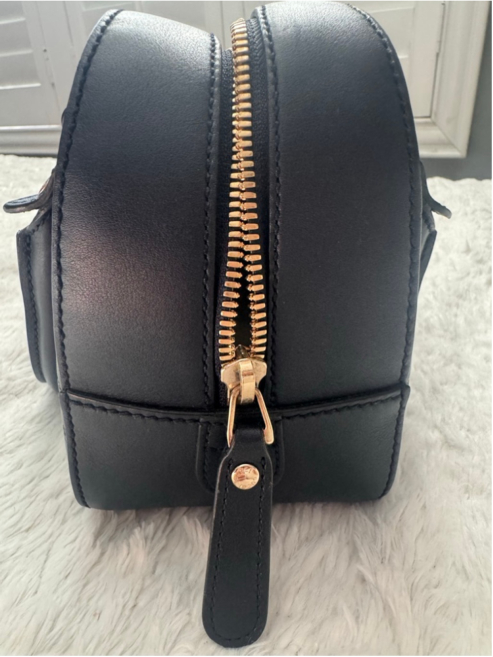 Women's Gucci Navy Microguccissima Leather Satchel - Picture 3 of 10